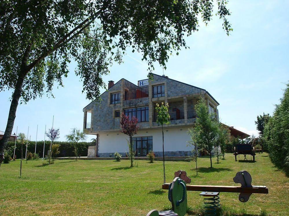 Hosteria La Moraleja Solares Exterior foto