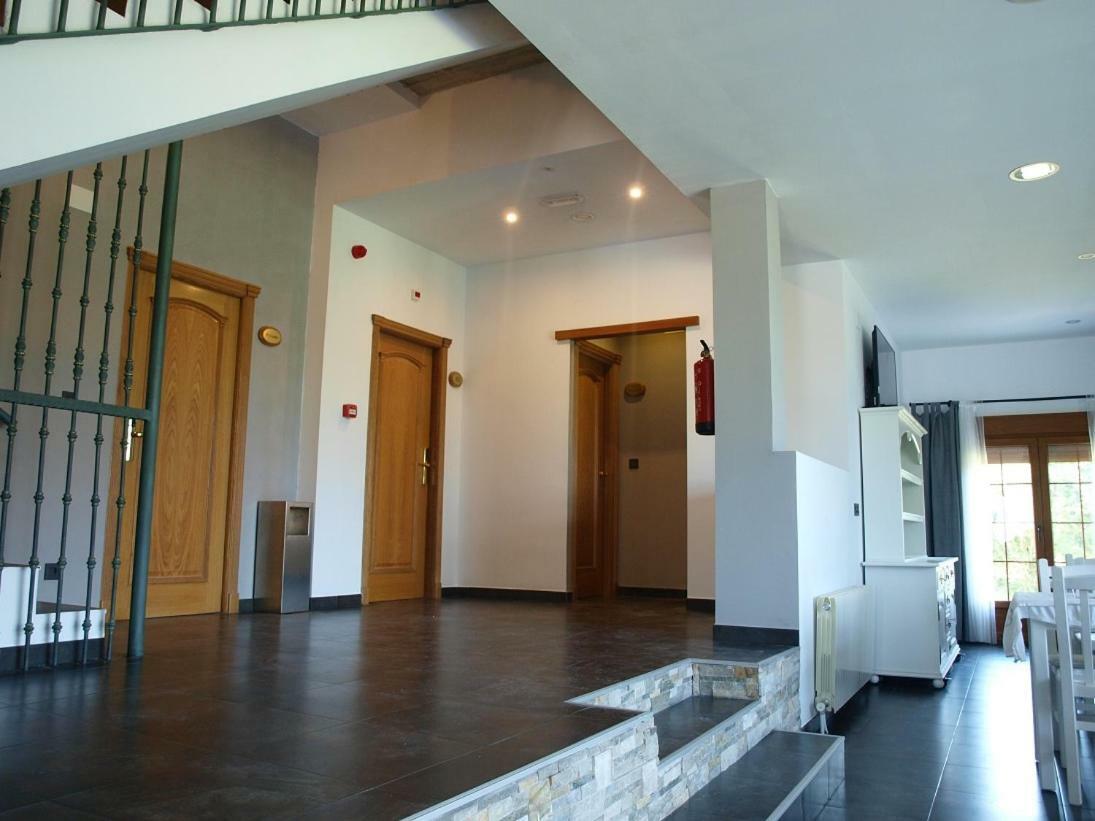 Hosteria La Moraleja Solares Exterior foto